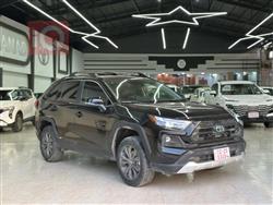 تۆیۆتا ڕاڤ 4